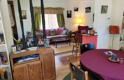 Oscoda Hilltop Haven - Great Location near Beach! - Foto 26