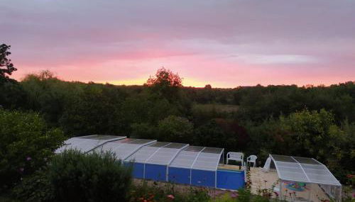 Gîte La Pironnière - Piscine, Nature, au bord de la Rivière - Foto 5