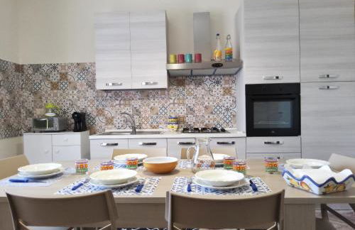 IL SOLE SUL MARE a 100 m dal lungomare di Stazzo - Foto 22