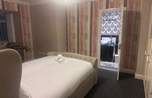 Church hill Manor 5BR longer stays - Foto 58