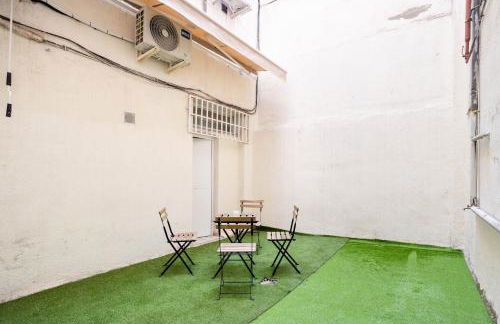 Loft reformado en Marques de Vadillo con patio privado - Photo 5