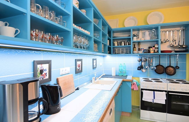 Spacious Villa near Forest in Buchet - Photo 10