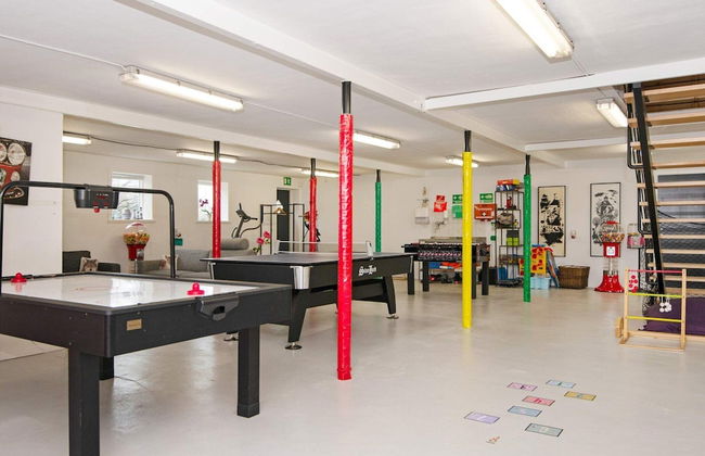 8 Person Holiday Home in Henne - Foto 18