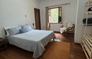 Charming Colonial Countryside Home with Wifi - Foto 2