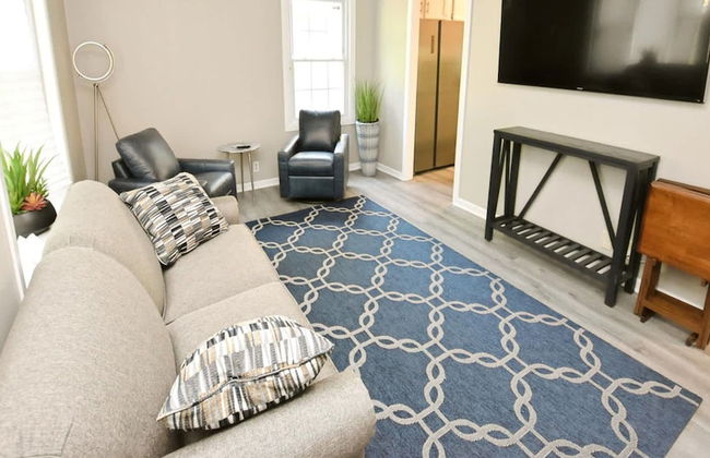 3 Blocks From Nd 3 Bedroom 2 Bath Home 1815 - Foto 26