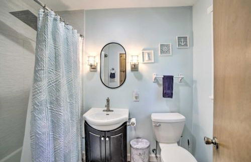 Lakefront Wisconsin Cottage with Dock and Hot Tub! - Foto 16