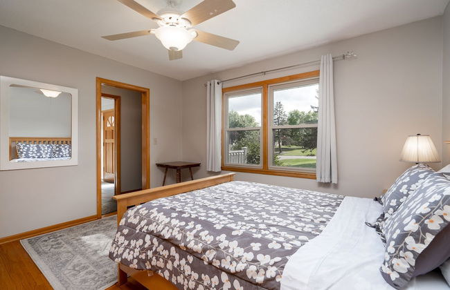 Manor on the River - Whole House - Photo 15