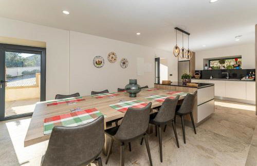 Villa with private Pool and Garden - Foto 45