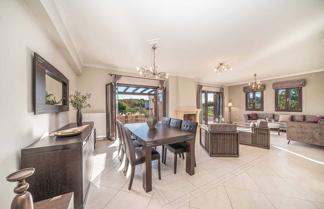 Classic Villa - Photo 28