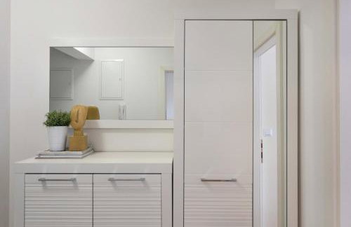 Bright 1BDR with Balcony & Parking - Photo 19