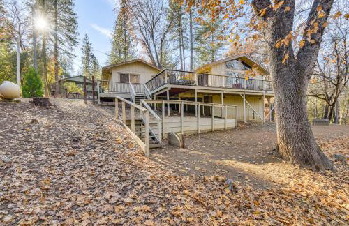Deck + Fire Pit: Pine Mountain Lake Getaway! - Foto 23