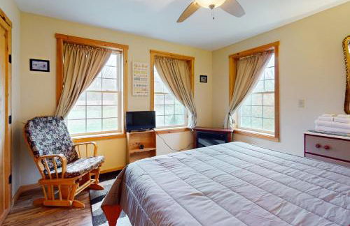 A Finger Lakes Favorite - Foto 16