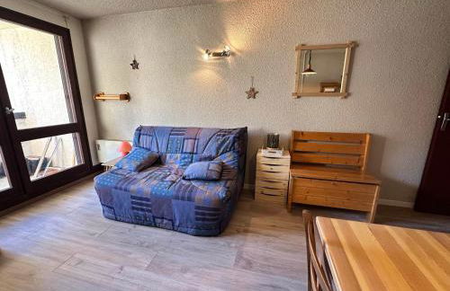 Studio 4 pers au pied des pistes avec balcon sud, parking - FR-1-515-221 - Foto 9