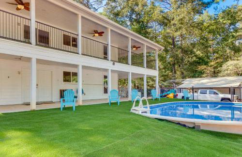 Hemphill Vacation Rental with Pool, Walk to Lake! - Foto 22