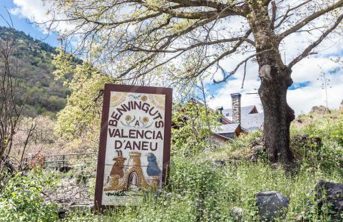 Àneu, by SeaMount Rentals - Foto 2