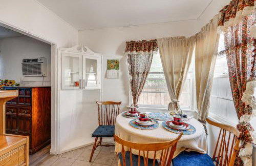 High Walkability! Extended Stay in Riverside - Foto 8