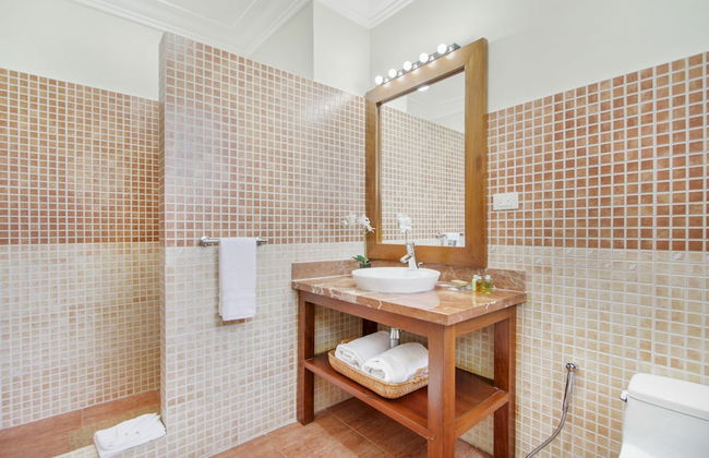 Beautiful Villa Tortuga at Puntacana Resort Club Pool Garden Golf Cart Maid - Photo 16