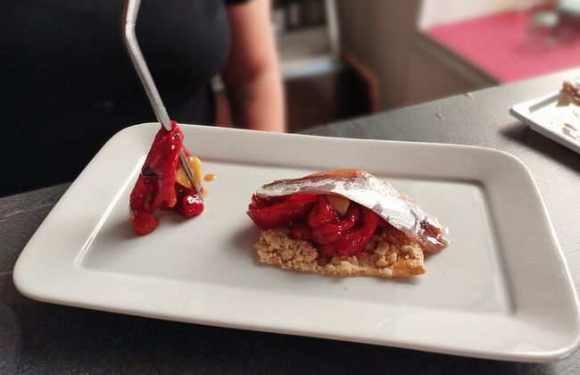 Cours de cuisine de tapas espagnoles avec musique live à la guitare - Photo 15