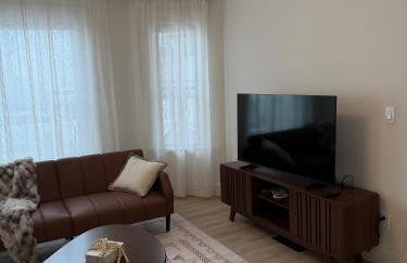 Modern 2BR Getaway Near Revere Beach - Foto 7