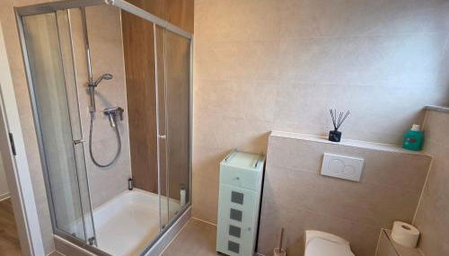 Seven Days Home - Foto 5, Shower