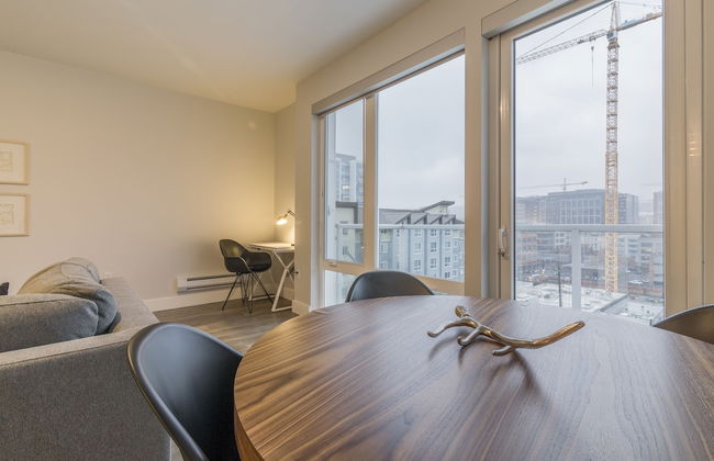 Domicile Suites at Mark on 8th - Photo 37