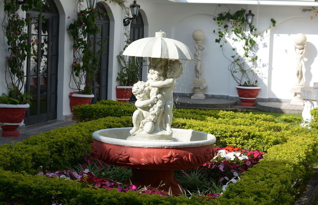 Biazi Paradise Hotel - Photo 48