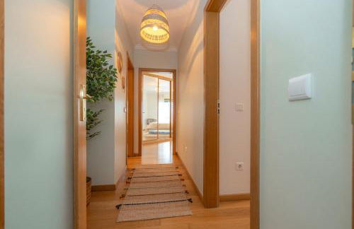 Atlantic Ocean 2BDR with Pool by LovelyStay - Foto 11