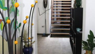 Casa llena de vida con patio y terraza - Photo 1, Lobby or reception