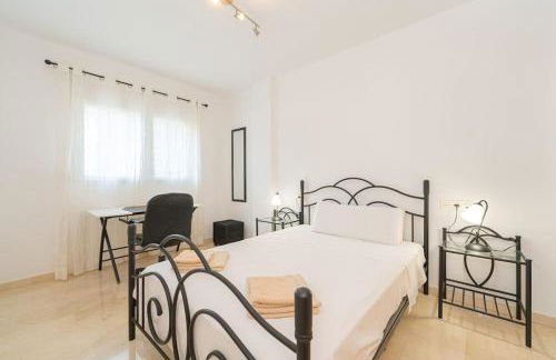 Cala Dor Villa 4 Bed 3 Bath Private Pool - Photo 6