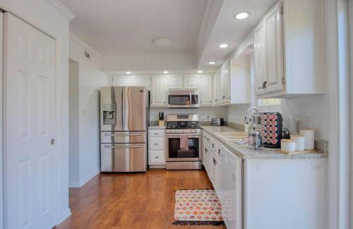 The Retreat - Private Pool-Spa-Firepit-Gameroom - Foto 23