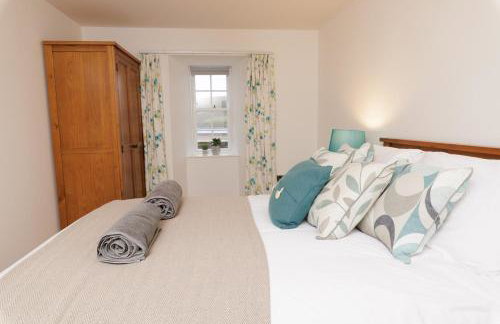 Auld Haa, Scalloway - Photo 1