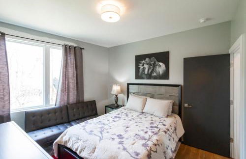 Luxury Townhome Skyline Views Mins To DT - Foto 17