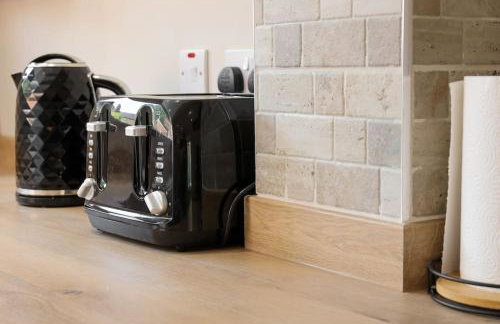 'Station House' Cosy Renovated Family-Friendly Home in Runcorn, Cheshire - Train Station Liverpool Chester Links, Brindley Theatre - Foto 33