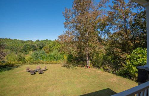 Sullivan Farm at Helton Creek - Fire Pit - Foosball - Fireplace - Photo 37