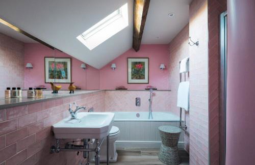 Stonelow Cottage - Photo 18