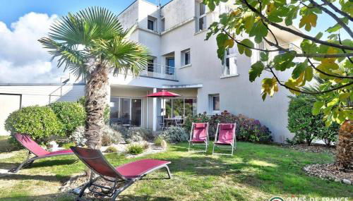 LocaLise - A80 - La villa blanche - Côté jardin - Plain-pied - Wifi inclus - Draps inclus - Animaux bienvenue - Foto 3, Garden, sunbed, Garden view