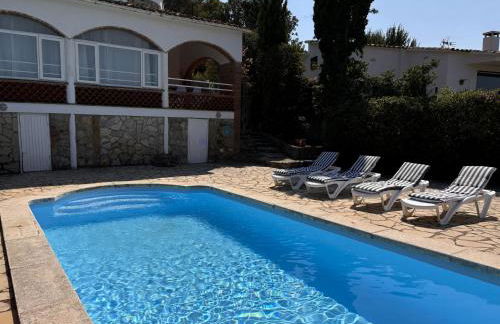 Casa con vistas y piscina en Masos de Pals - Foto 11