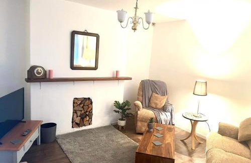 Spacious 3 Bedroom House - Sleeps 5 - Foto 33