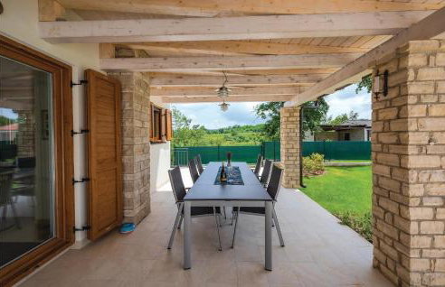 Cozy Home In Cambarelici - Foto 10