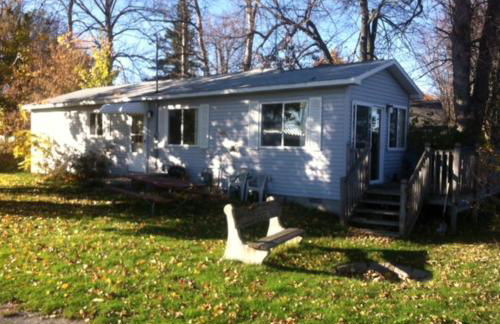 Lyman's Lagoon Hideaway - Photo 1