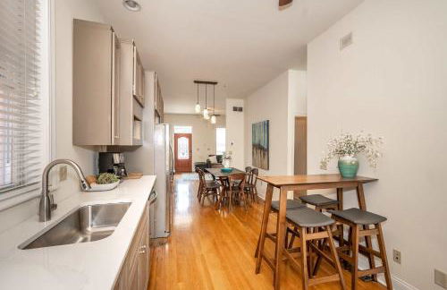 Cityscape Escape - Local Eateries - Foto 20