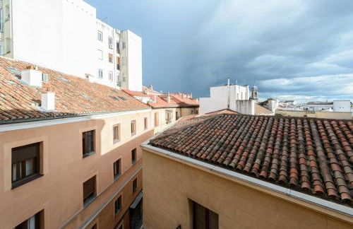 Apartamento con vistas impresionantes 170m2 muy amplio y lujoso- 1 Min Plaza Mayor - Foto 17