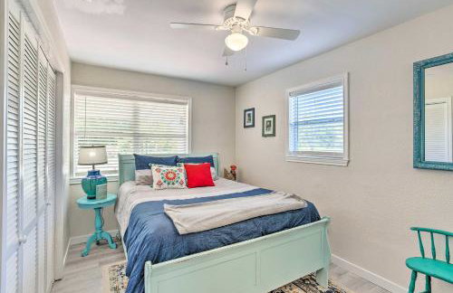 Walk to Cedar Creek Reservoir Home with Fire Pit! - Foto 18