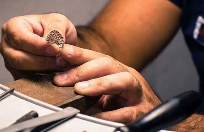 Laboratorio di filigrana a Dorgali - Foto 6