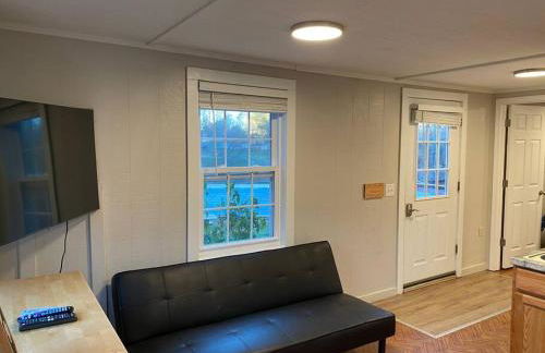 Modern Woodland Cabin With Pool View - Foto 8