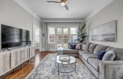 Renovated Apt - Blocks from Shoppes of Avondale - Foto 1