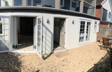 Lyme View Apartment - Photo 14