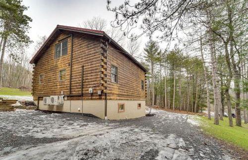 Family-Friendly Tyrone Cabin with Deck Near Hiking - Foto 23