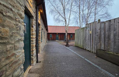 TyneView Estate, Farmhouse & Stables - Photo 3