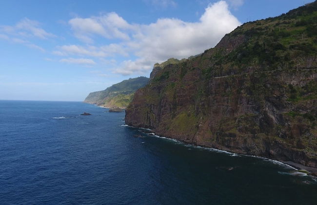 P Delgada 3-bed House, Sleeps 6, Parking & Seaview - Foto 26